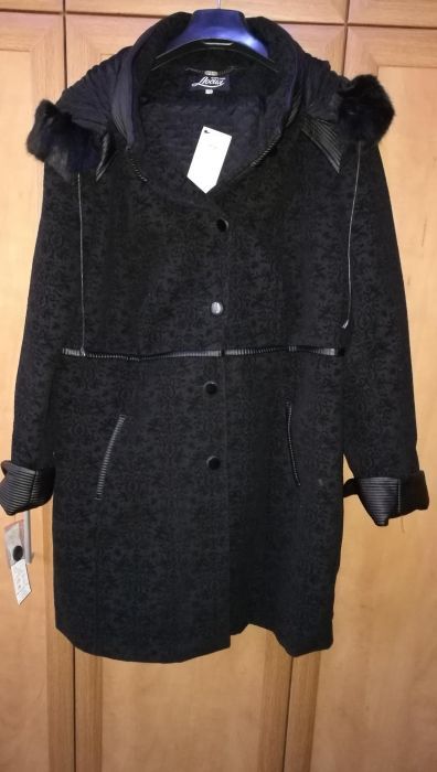 Ново дамско зимно палто