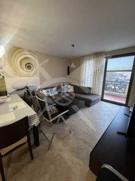 Тристаен апартамент в Лозенец 87010