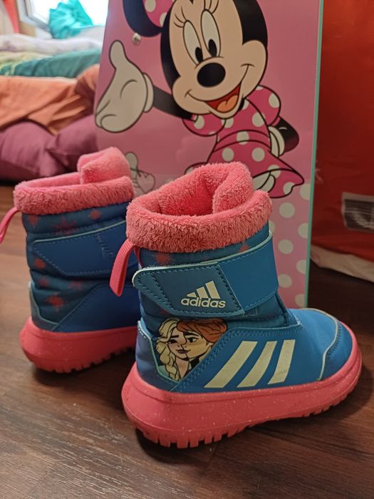 Детски ботуши адидас adidas WINTERPLAY FROZEN