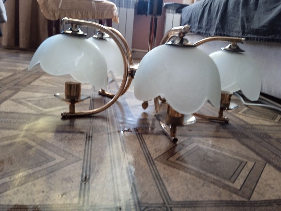 Люстры  и светильники