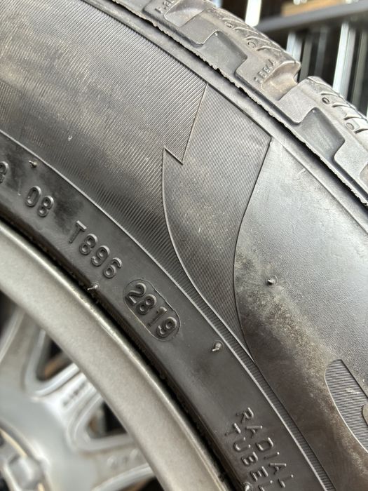 235/55/19 Пирели Зимни Run Flat