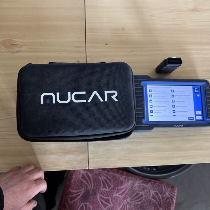 Mucar VO7S + VCI 2