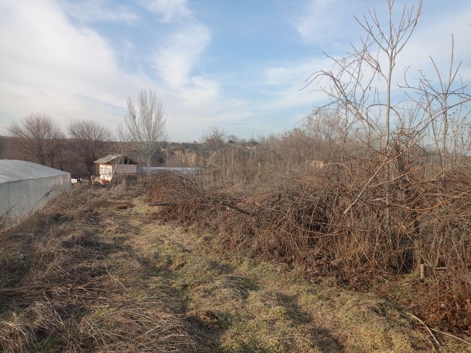 Продаётся Дом с земельным участком для сада