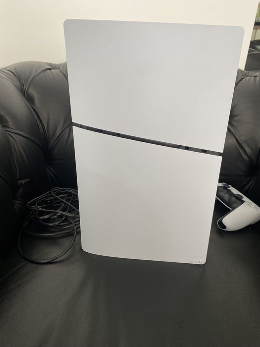 Sony PlayStation 5 Slim Digital / 825GB + 1 controller / White