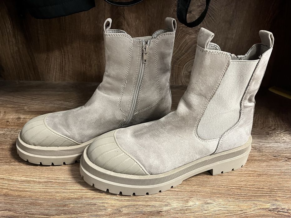 Дамски боти р-р 39