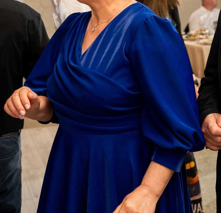 Rochie lungă de ocazie, realizată pe comandă – mărimea 50–52