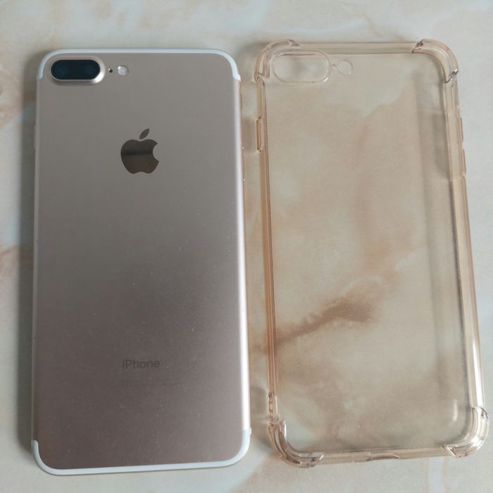 [7+] Vând Apple iPhone 7 Plus Gold de 128Gb + husă BONUS //poze reale