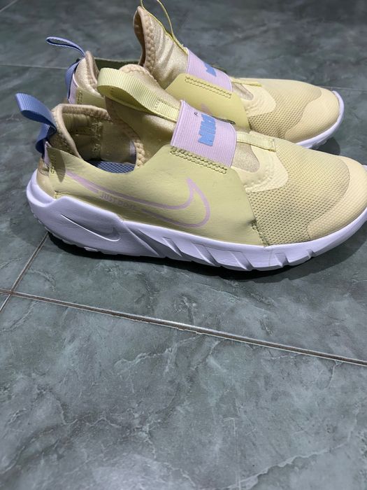 Маратонки Nike 36 номер