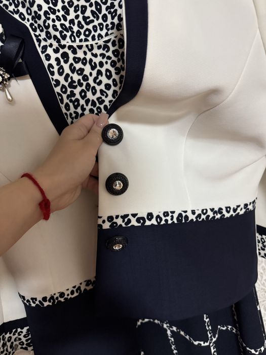 Костюм двойка, платье и пиджак