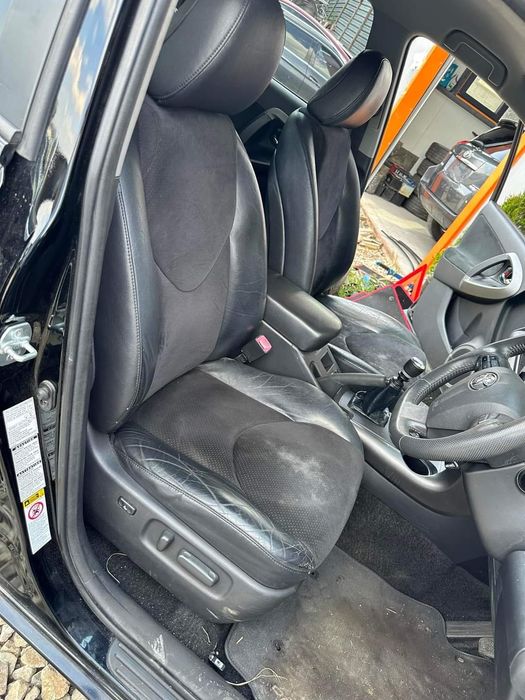 Тойота Рав 4 2.2 150кс НА ЧАСТИ 2012г