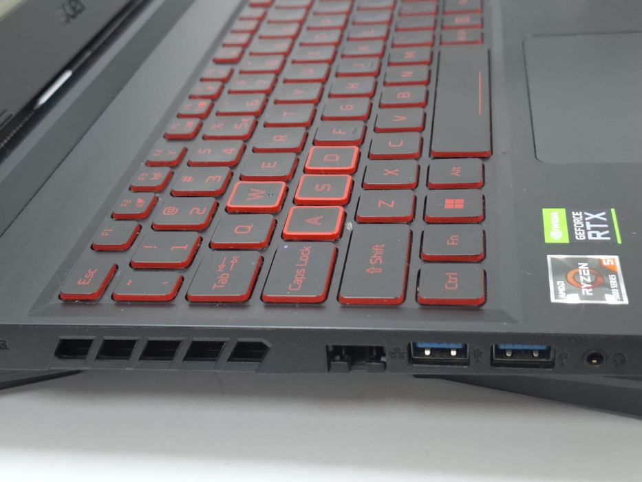 Acer Nitro 5, Ryzen 5600H, 512/16Gb, RTX 3050
