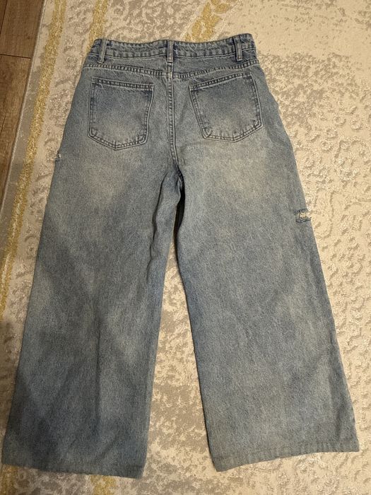 голубые джинсы женские