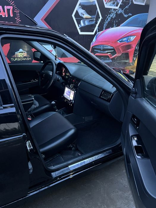 Лада приора хэтчбек