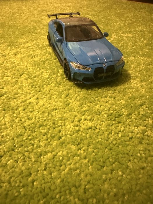 Метални колички 15см