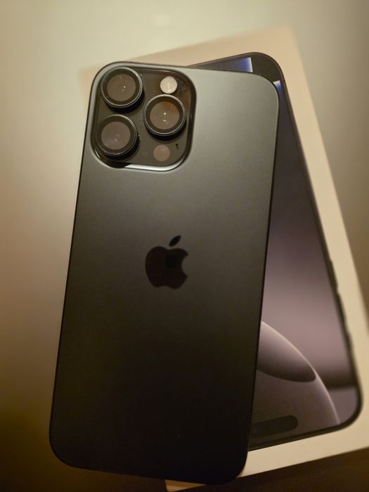 Apple iPhone 16 Pro Max 256GB 99% батерия