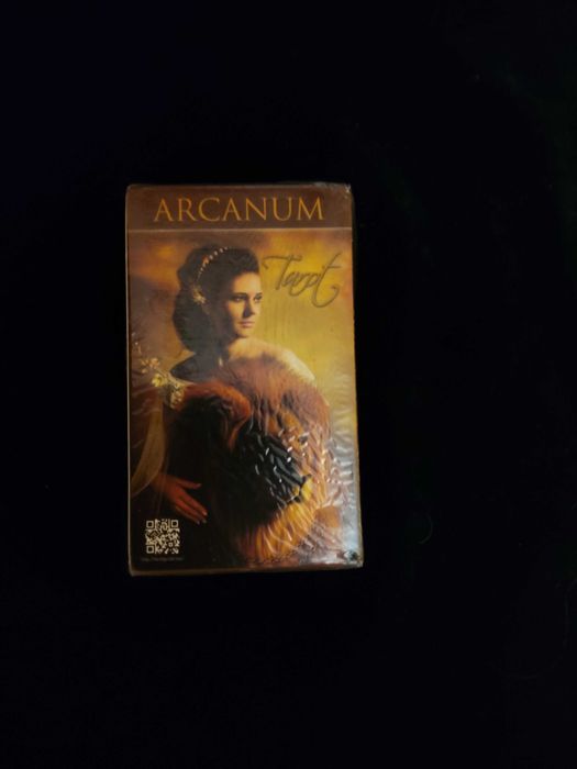 Продаются карты Таро