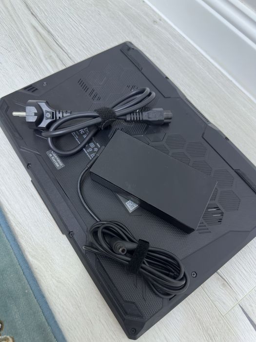 Asus Tuf gaming 220.000 tg