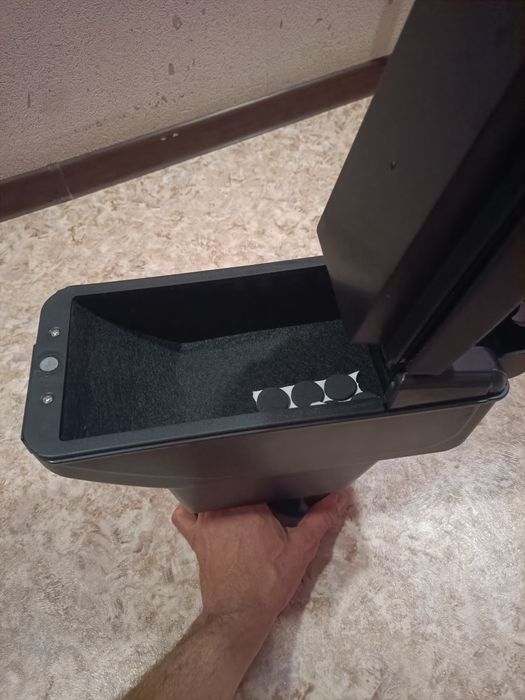 Подлокотник на Рено Дастер от 2019 года