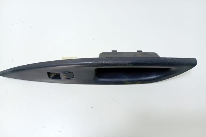 Buton geam cu maner usa interior GJGA675L6 Mazda 6 GG