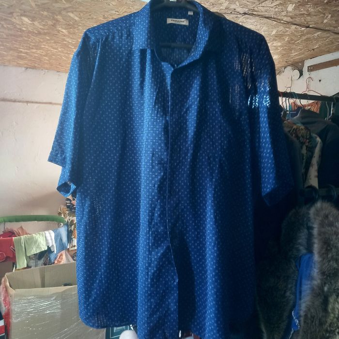 Продам мужские рубашки
