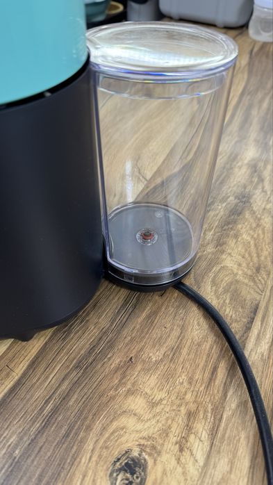 Кафемашина с капсули NESPRESSO VERTUO POP