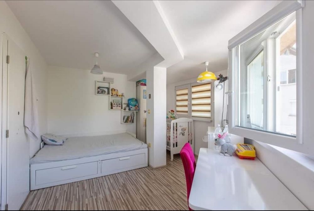 Продава се Тристаен апартамент в Варна, Зимно кино Тракия - 75 кв.м за 2667 €/кв.м - Снимка #2