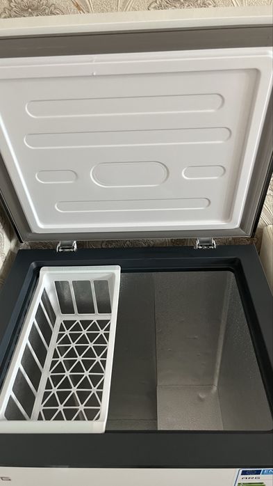 Продам морозильник