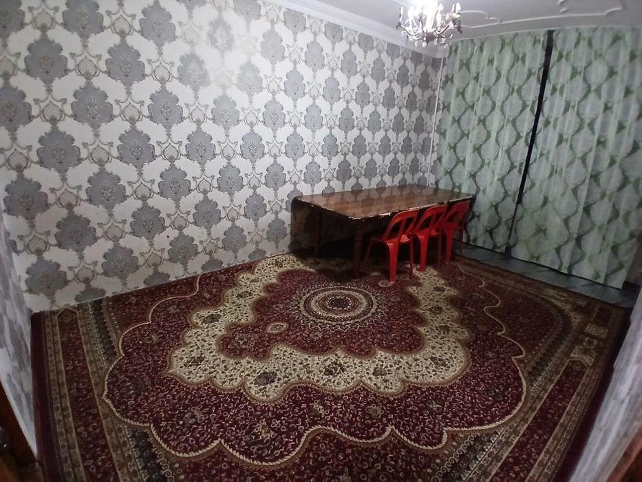 3-комнатная, на Чиланзаре 16, ,метро Чилонзор