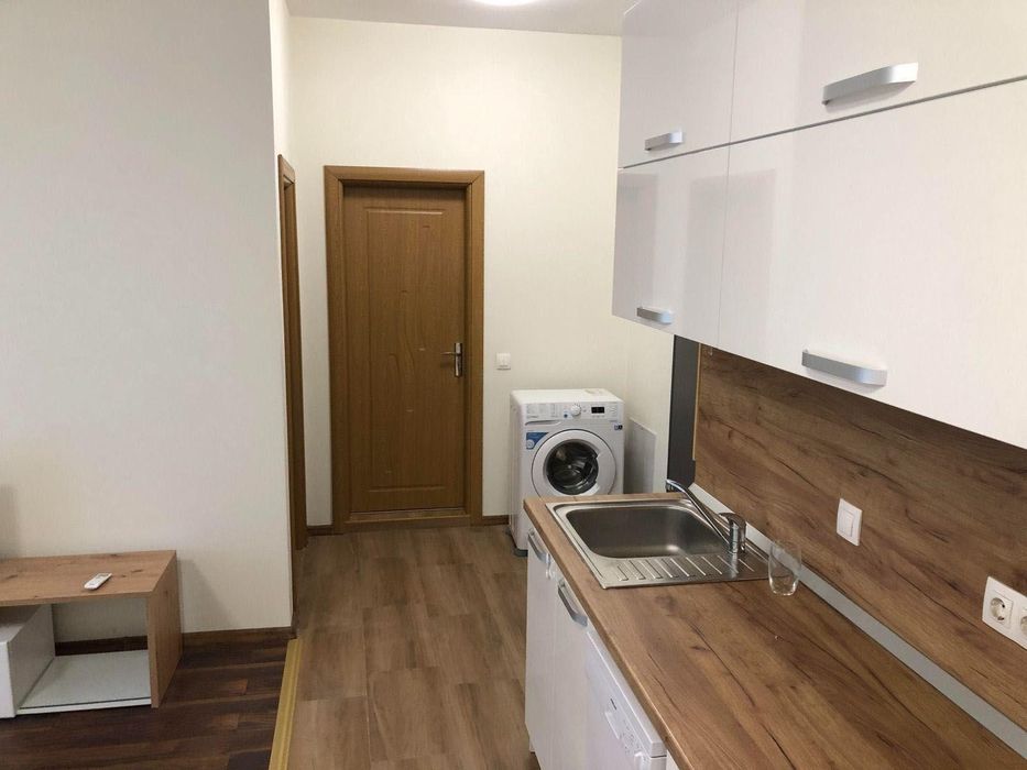 Дава се под наем Двустаен апартамент в София, Дианабад - 52 кв.м за 698.19 € - Снимка #2