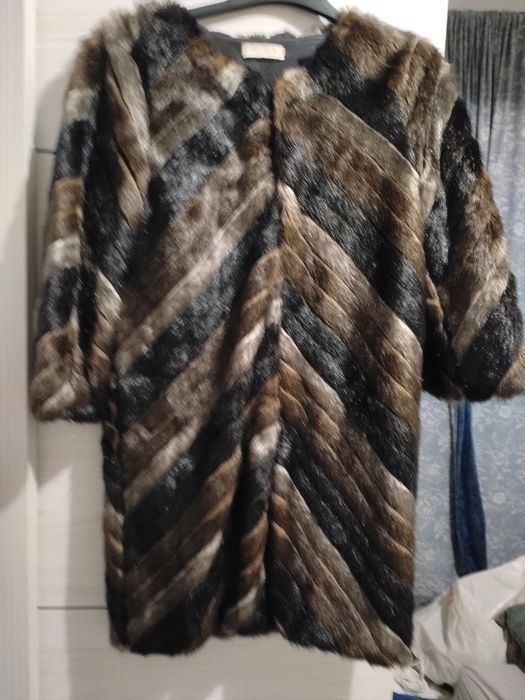 Haina de dama extrem de eleganta cu rochii pantaloni