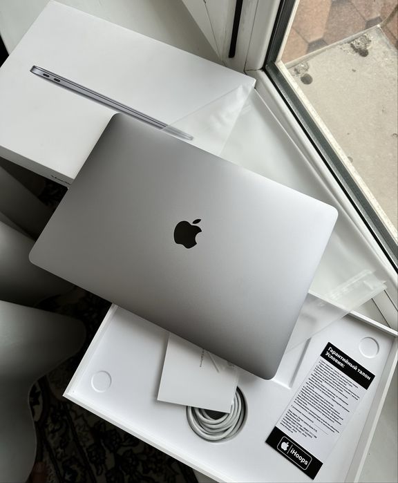 MacBook Air M1 Gray 8/256GB
