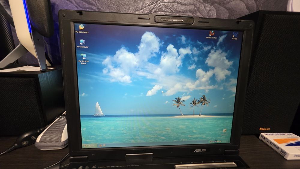 Laptop Retro ASUS A6000 (A6U) – Pentru Colecționari