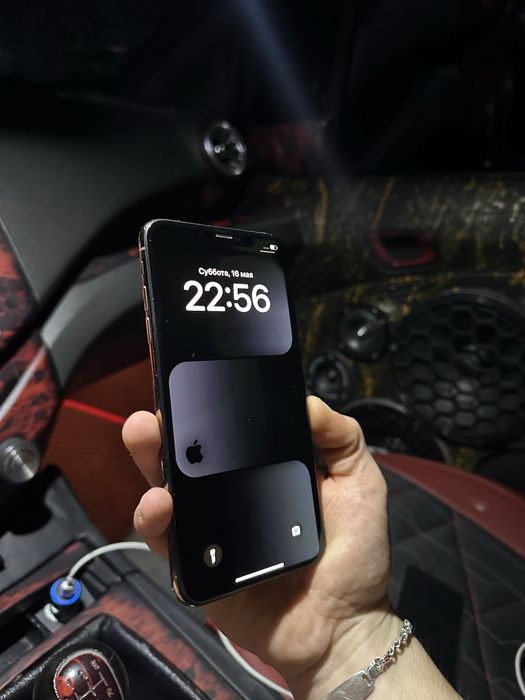 Iphone xs max 64gb