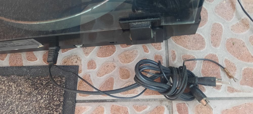 ГРАМОФОН Thorens TD318