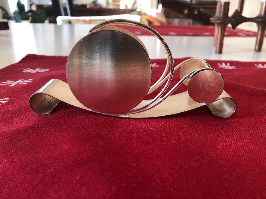 Suport șervețele Wilhelm Wagenfeld pentru WMF – anii 1950, design Bauhaus