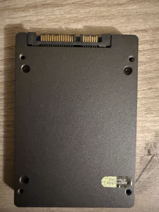 SSD Kingston 120gb (100% живот)