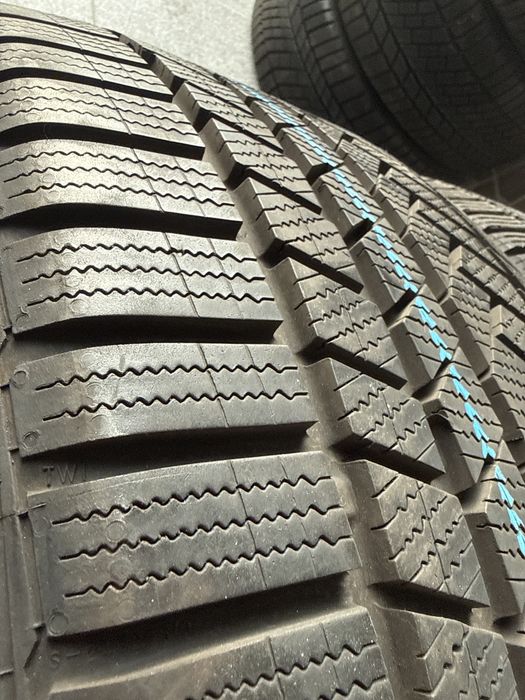 Anvelope de iarna 285/40 R21