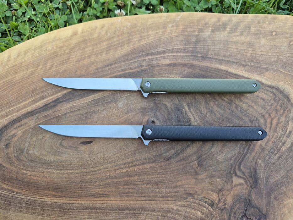 Сгъваемо джобно ножче D2,компактни размери,два цвята, D118