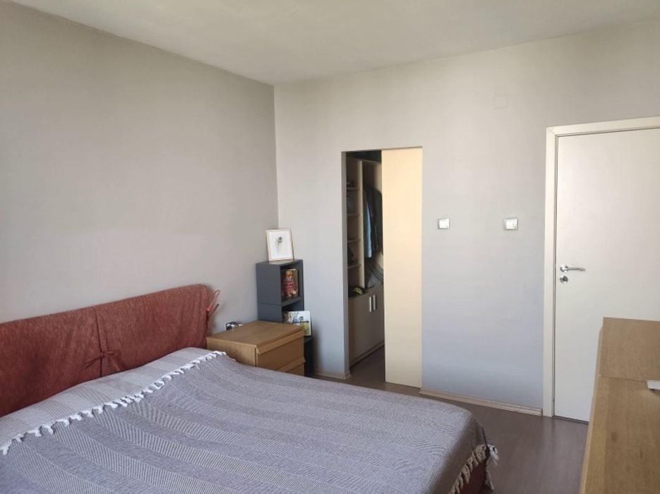 Продава се Тристаен апартамент в София, Зона Б-5 - 85 кв.м за 3495 €/кв.м - Снимка #4