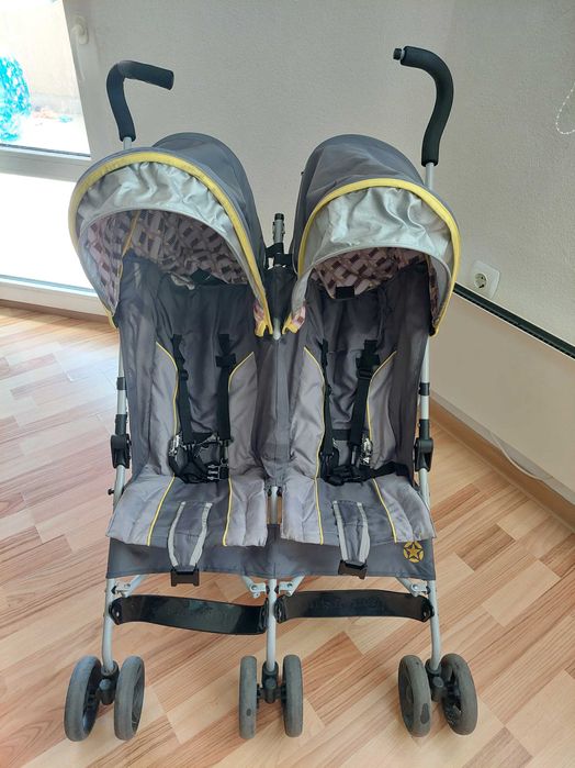 Лятна количка за близнаци