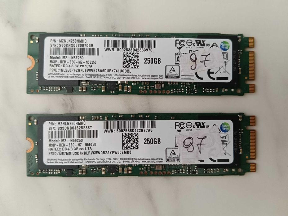 SSD Samsung M.2 NVMe si M.2 SATA de 256/250Gb