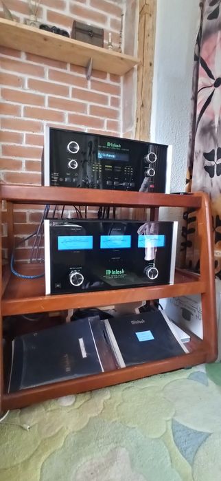 Amplificator Mcintosh  MA7000 si MC207/205 7/5X200 W  preamp MX150/121