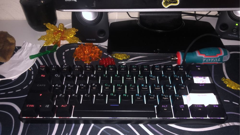 продам клавиатуру гарнизон gk-400gl