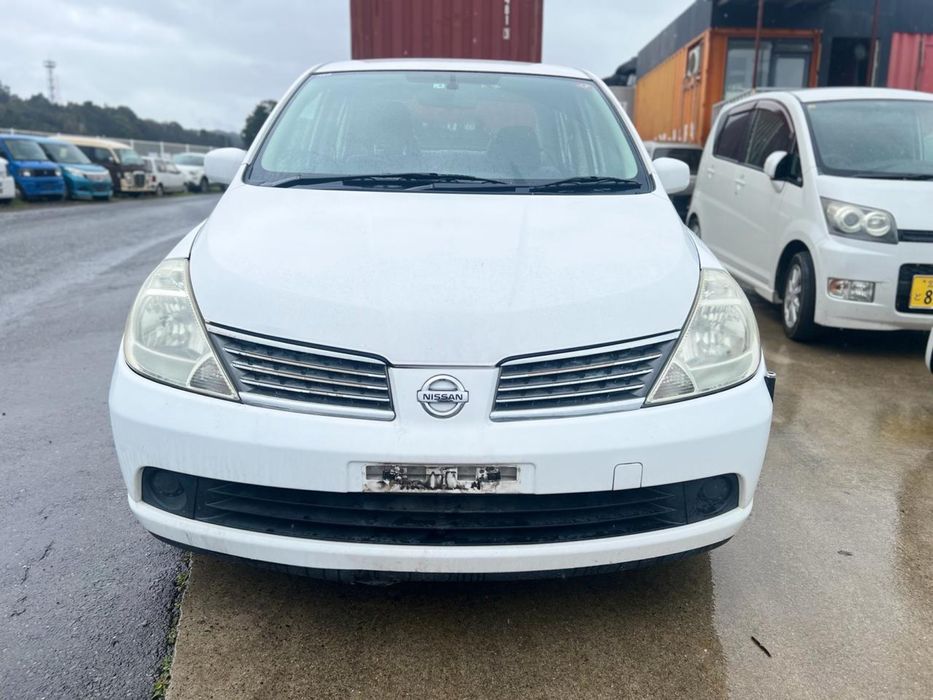 Ниссан тида на разбор