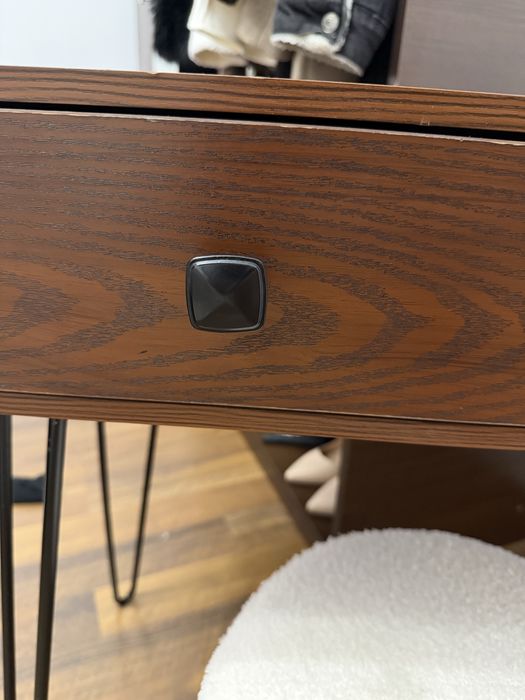 Masa pentru machiaj + scaun