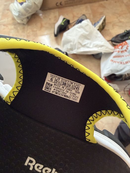 Сандали Reebok 38 номер