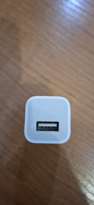 Блок зарядки apple