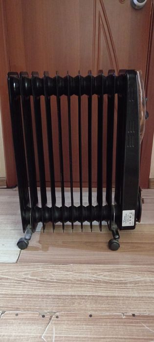 Срочно продаю масленый обогреватель