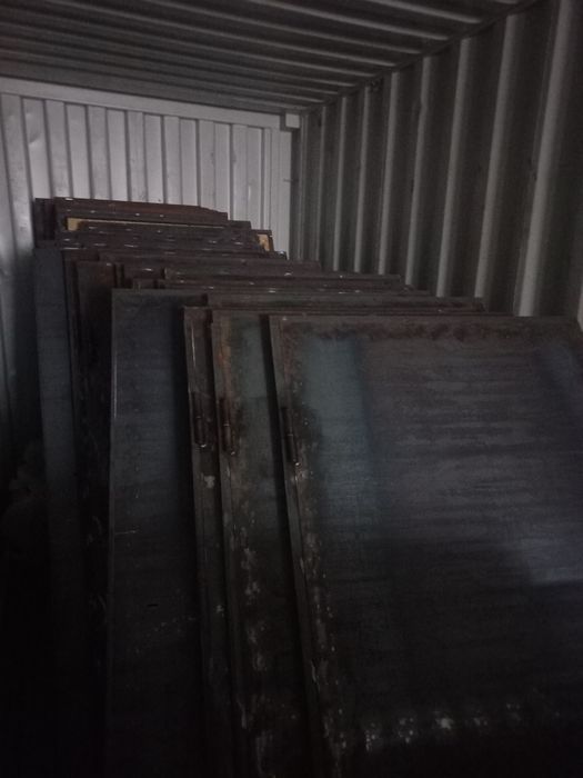 Входные железные двери