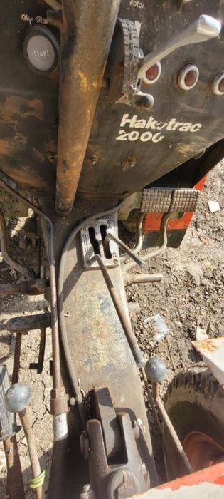 Трактор със косачка